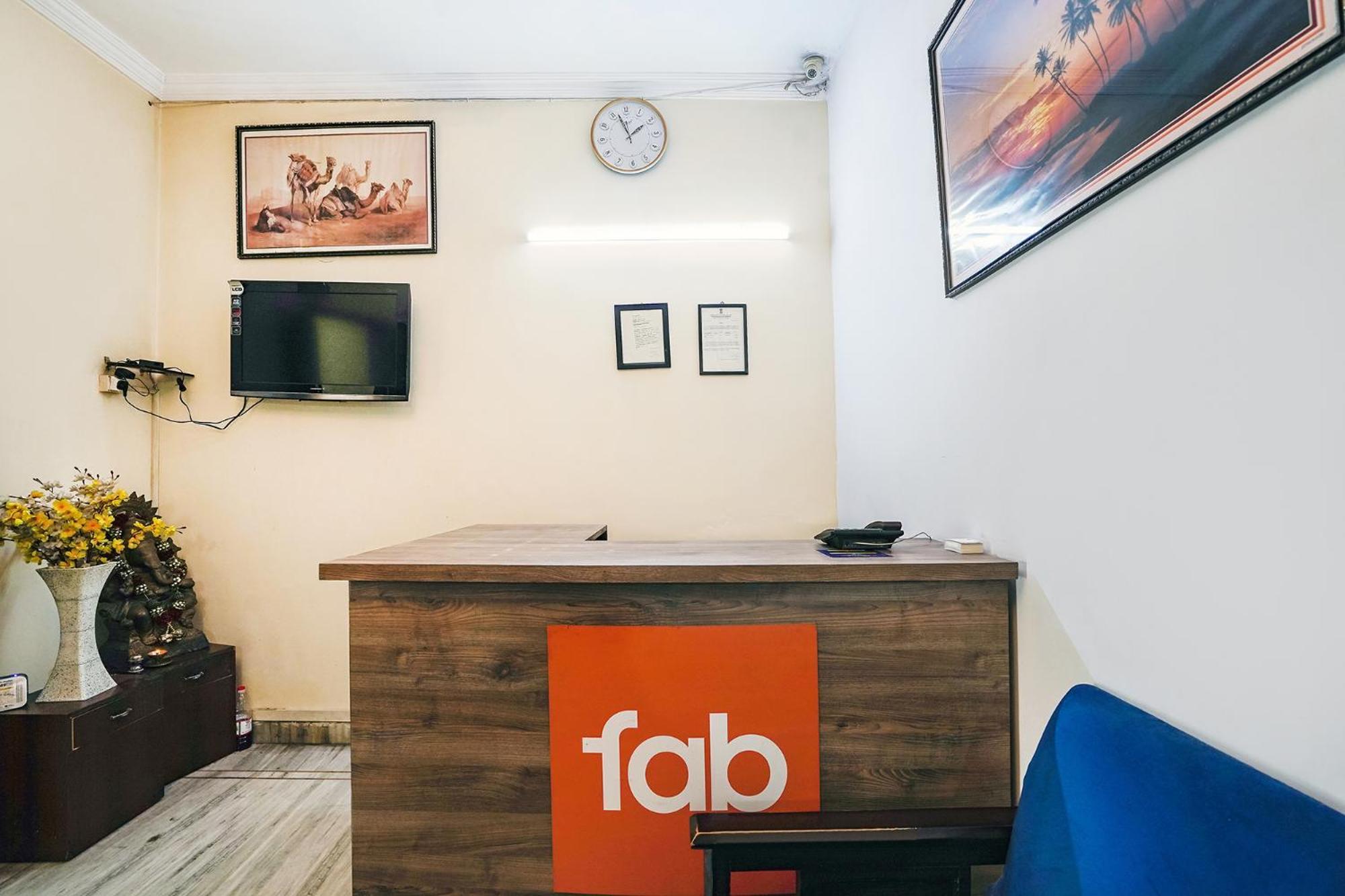 Fabexpress Ivy Inn Sector 35 Noida Exterior photo